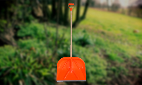 Besen & Schneeschieber