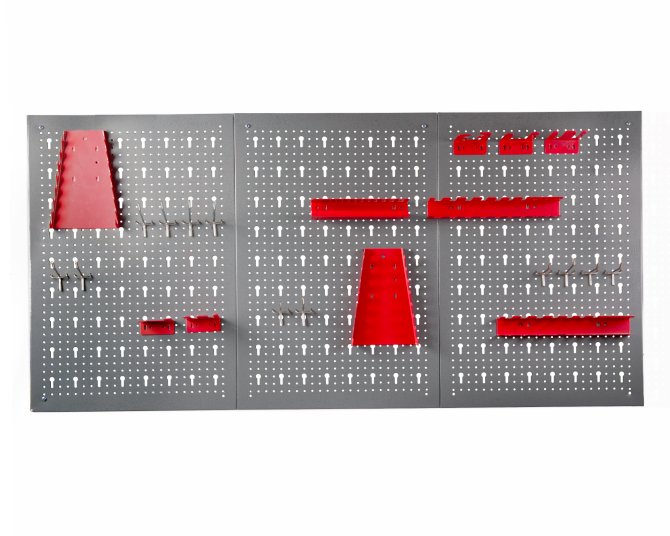 Lochwand mit Metall Haken rot 