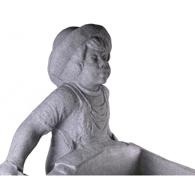 ONDIS24 Pflanzgefäß Junge mit Schubkarre Antik hellgrau